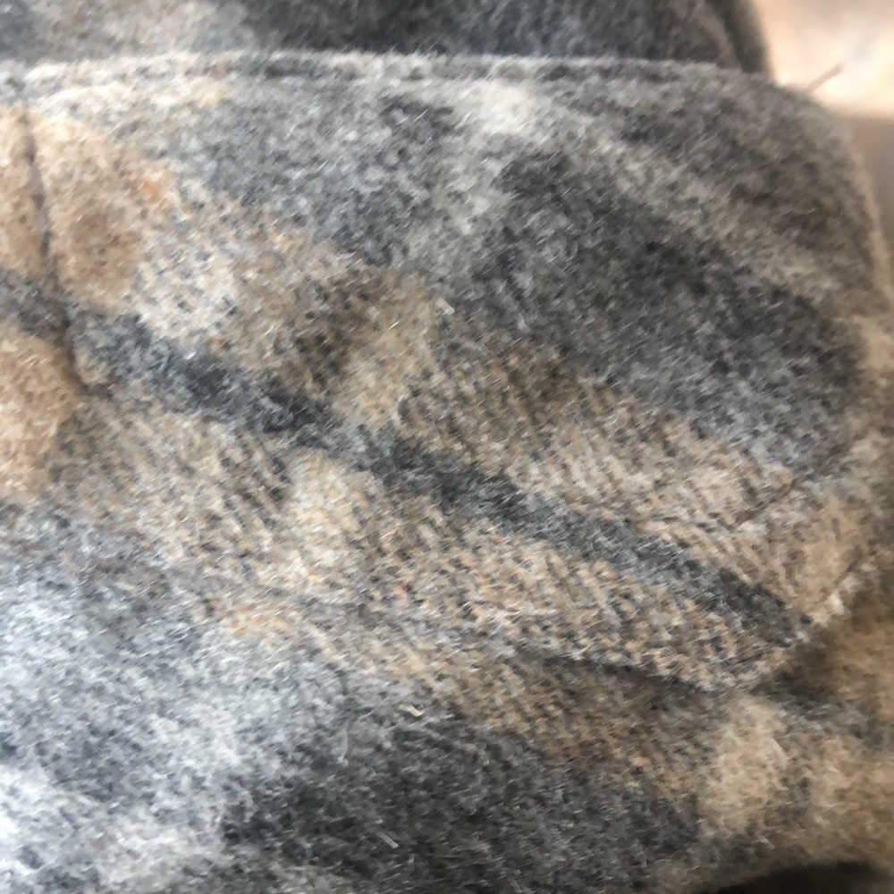 - Talbot’s skirt tan and gray plaid size 10 - Picture 13 of 13